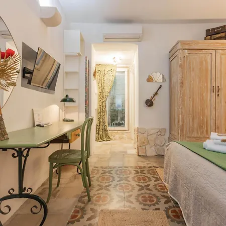 Extravacanza Station バーリ